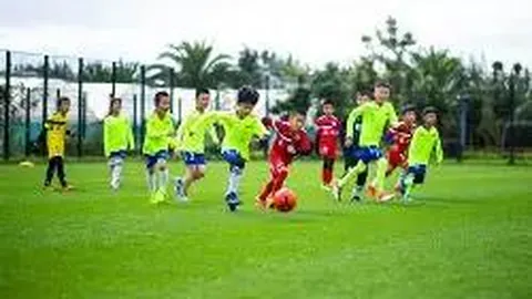 梅西归来：足球场上的情感与技术对决